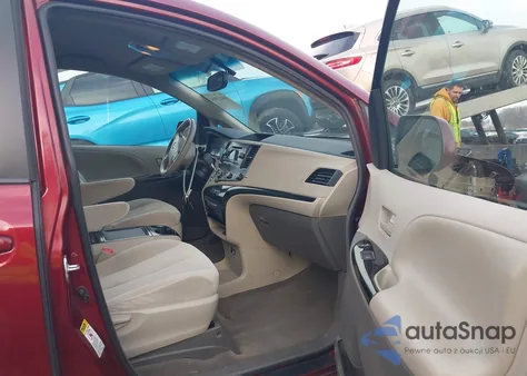 2012 Toyota Sienna Le V6 8 Passenger from USA, damaged, VIN 5TDKK3DC7CS274130